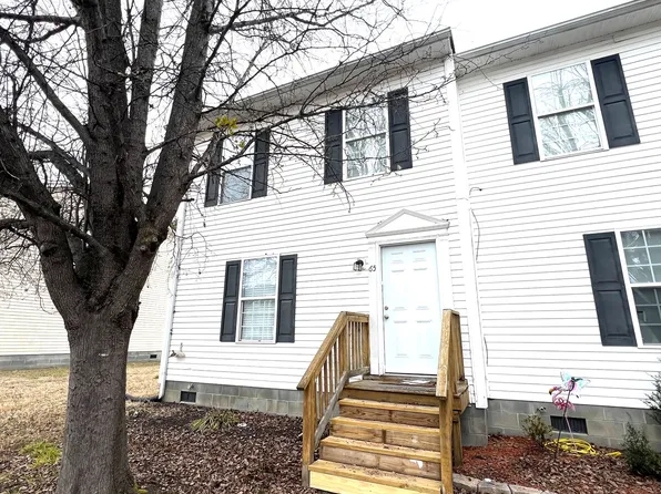 65 Dumot Ct, Jarratt, VA 23867