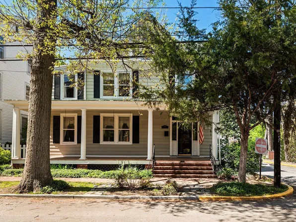 108 N Queen St, Chestertown, MD 21620