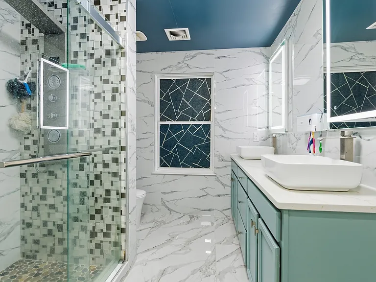 302 Rotando Way — Photo 17