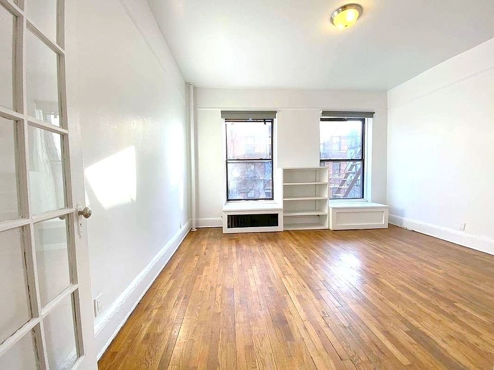 1st image of 69 W 105th St #3D