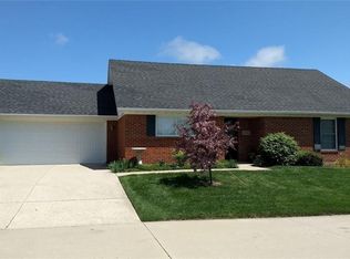 1721 Pinehurst Dr, Springfield, OH 45502