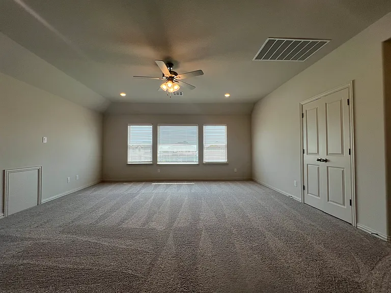 16108 Hidden Cove Dr — Photo 39