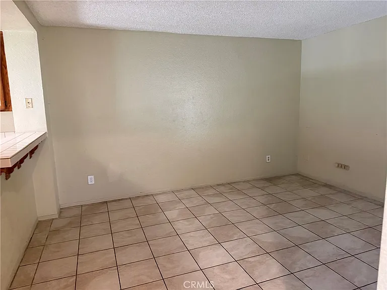 1325 Solera Ln #5 — Photo 11