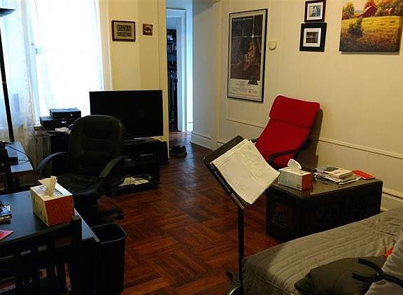 5th image of 277 Harrison Ave #201