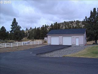 2nd image of 12750 SE Maury Loop