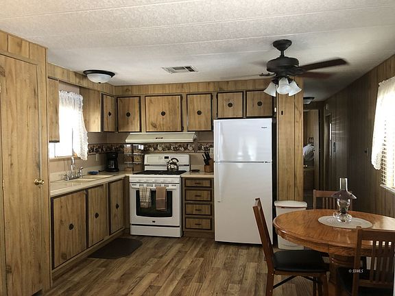 3rd image of 11901 Sierra Way Space 25