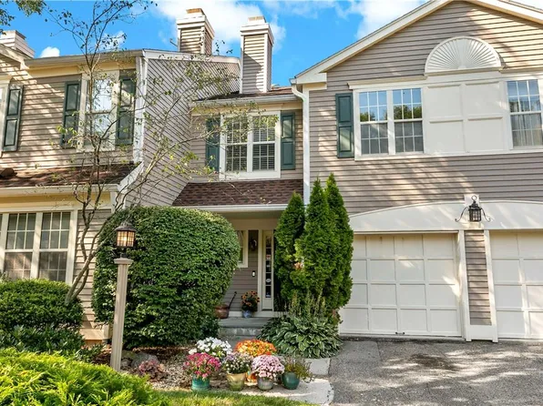 1106 Pondside Drive, White Plains, NY 10607