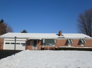1661 Emerald Ave, York, PA 17408