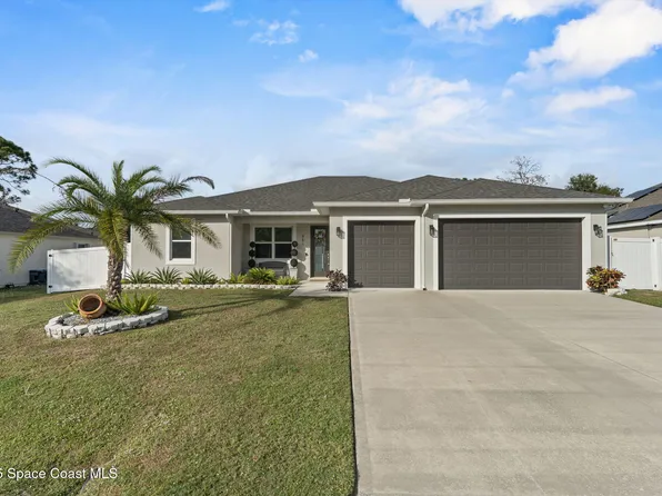 951 Hosbine St SE, Palm Bay, FL 32909