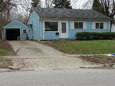 1st image of 4446 Curundu Ave