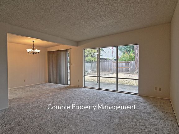 5th image of 426 164th Ave NE