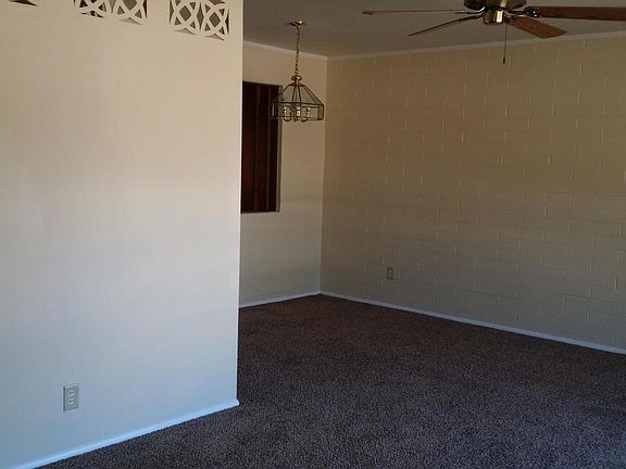 Living/Dining Area