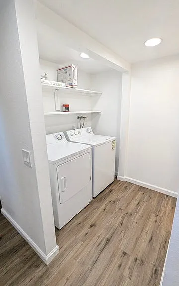 2260 N Indian Canyon Dr #B — Photo 10