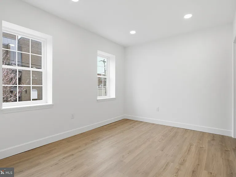 100 W Front St #2A — Photo 18