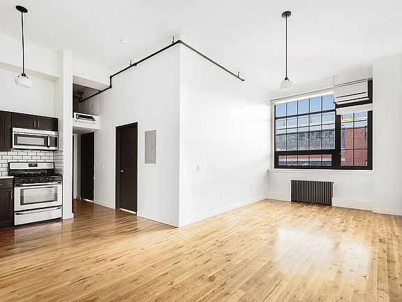 3rd image of 76 N 4th St APT 418