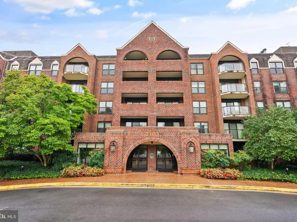 2100 Langston Blvd APT 210, Arlington, VA 22201