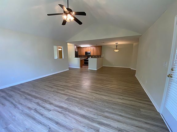 3rd image of 4665 Fringetree Dr. #5H