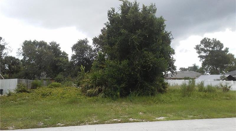 2nd image of 3024 Blaine Cir