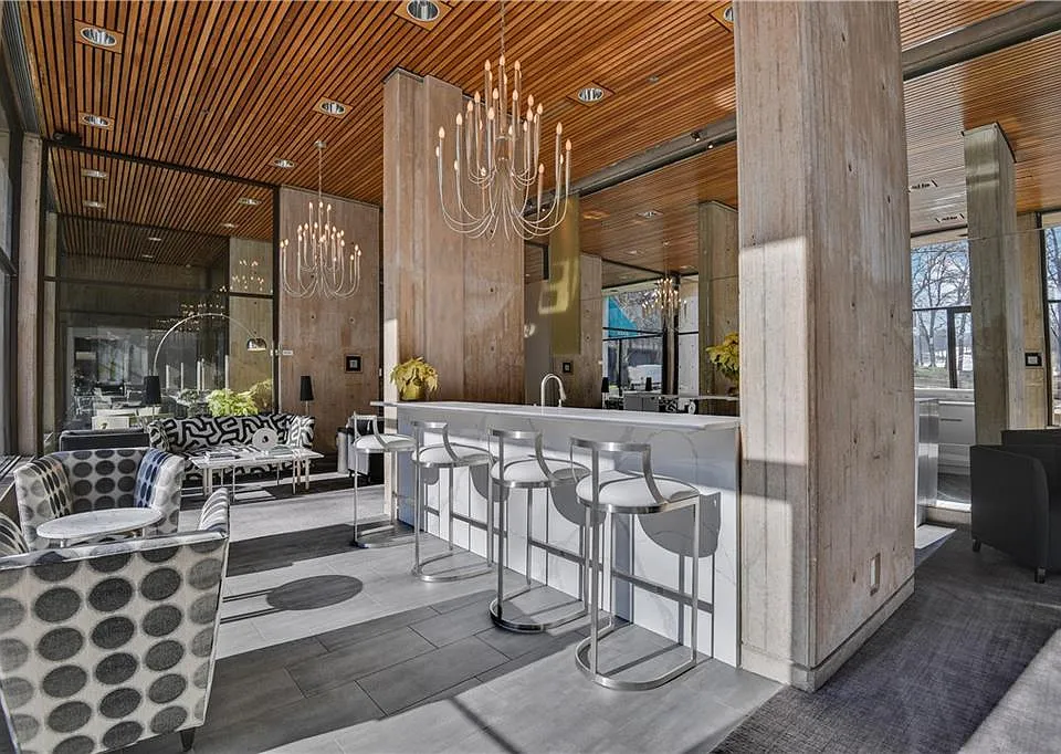 Grand Room off Lobby available for meetings and entertaining