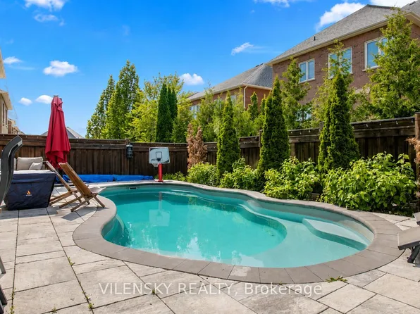 146 Valley Vista Dr, Vaughan, ON L6A 0Z4