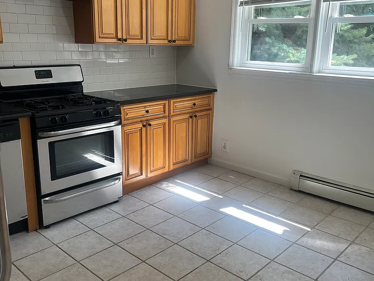 30 W 29th St #1 — Photo 11