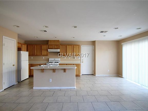 4th image of 5333 Las Cruces Heights St #0