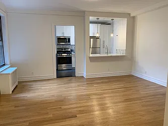 Rented by Rita S Citrin, LREB