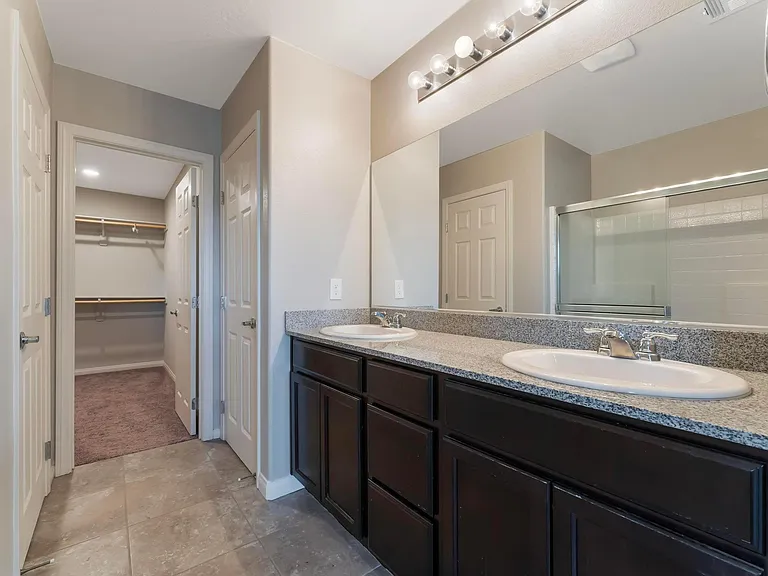 4320 Stardusk Falls Ave — Photo 28