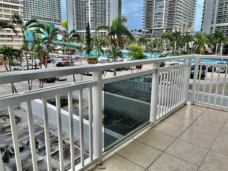1849 S Ocean Dr #0 — Photo 6