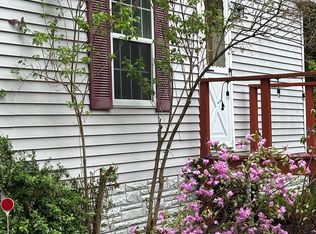 100 Aspen Ln, White Riv Jct, VT 05001