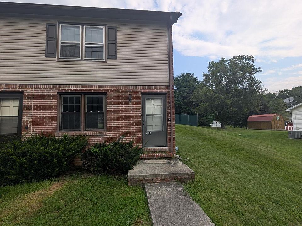 1st image of 750 Rolling Hills Dr #C