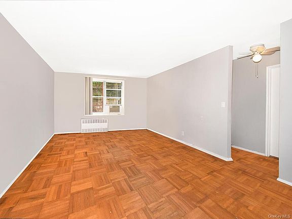 3rd image of 1296 Midland Ave Unit 2L