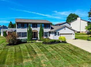 5613 Stoney Ridge Rd NW, Canton, OH 44718