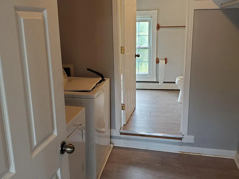 Walk in closet/laundry area
