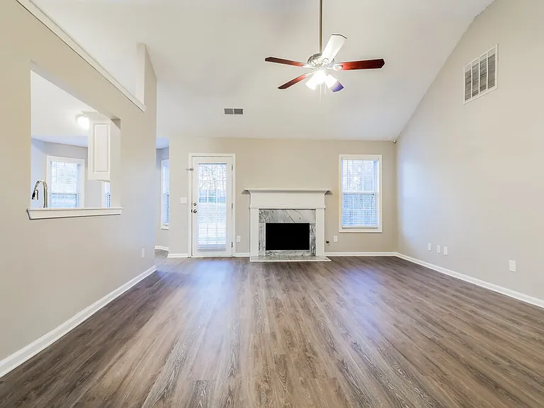 615 Waltman Point Pl — Photo 6