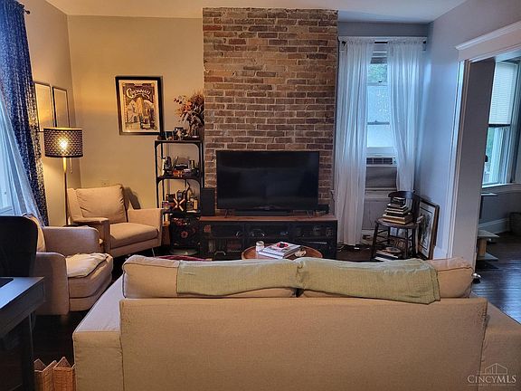5th image of 2579 Marsh Ave