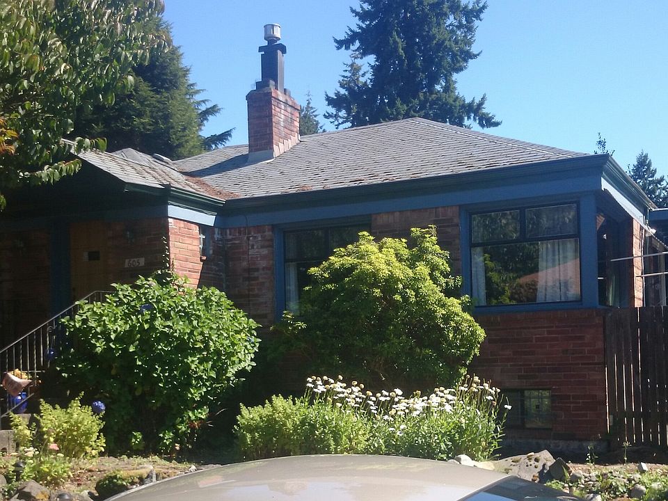 2nd image of 605 NW 132nd St