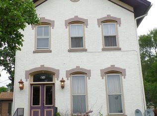 624 W 5th St, Davenport, IA