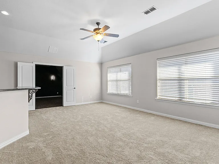 4542 Carraway Dr — Photo 28