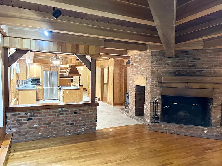 38 Clark Hill Rd — Photo 17