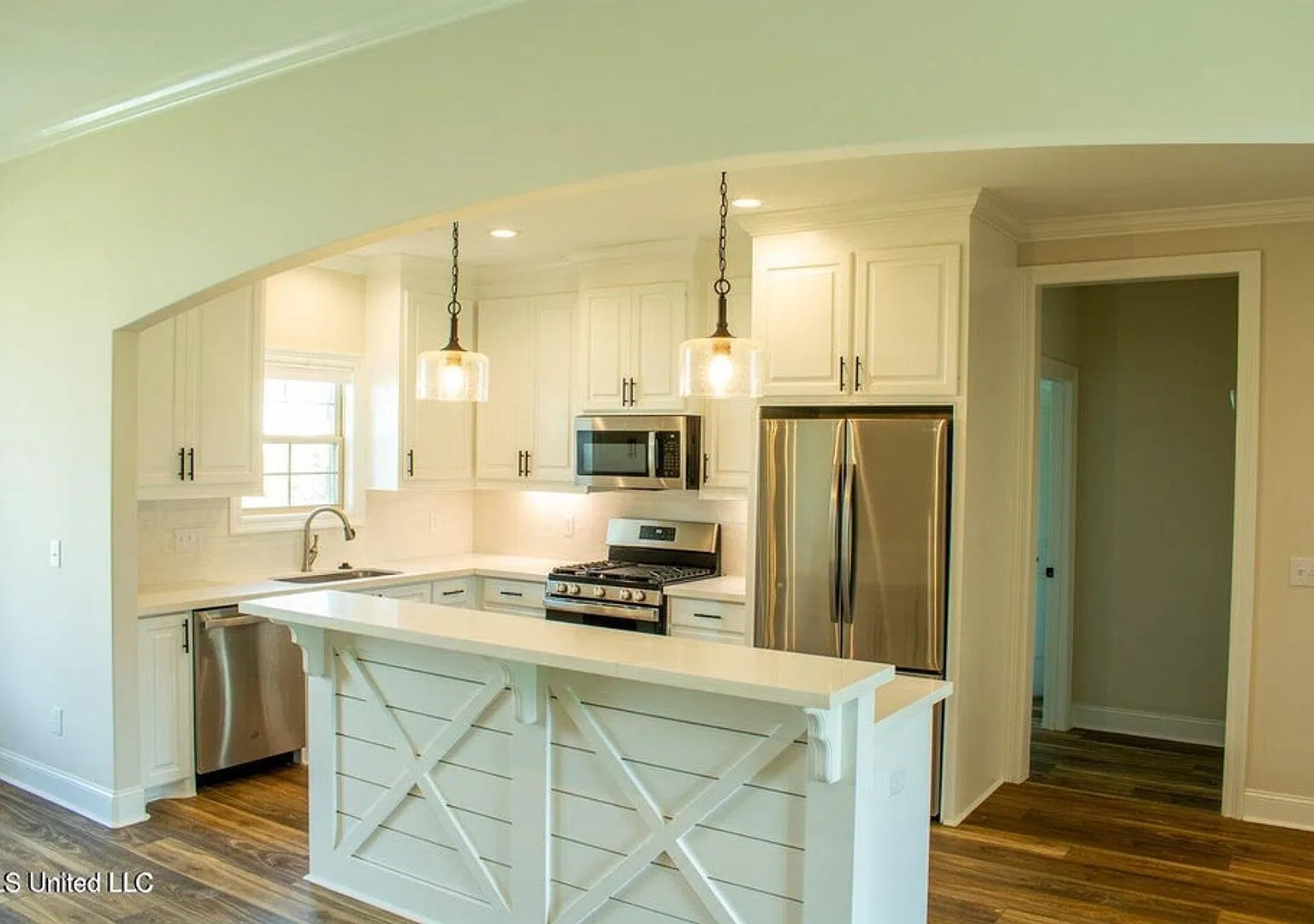 3 Bed/2 Bath Home in Woodscope of Oakfield — Photo 4