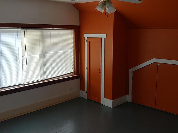 3rd image of 3631 Wetmore Ave APT C
