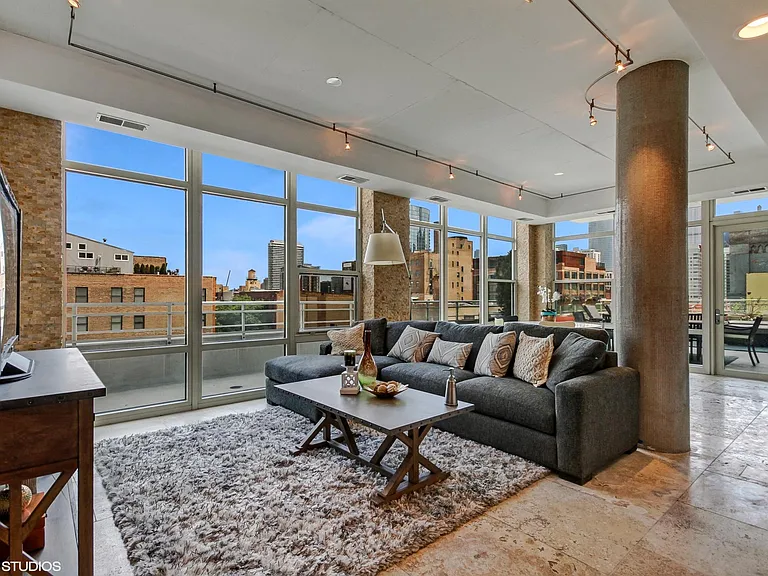 909 W Washington Blvd #413 — Photo 9