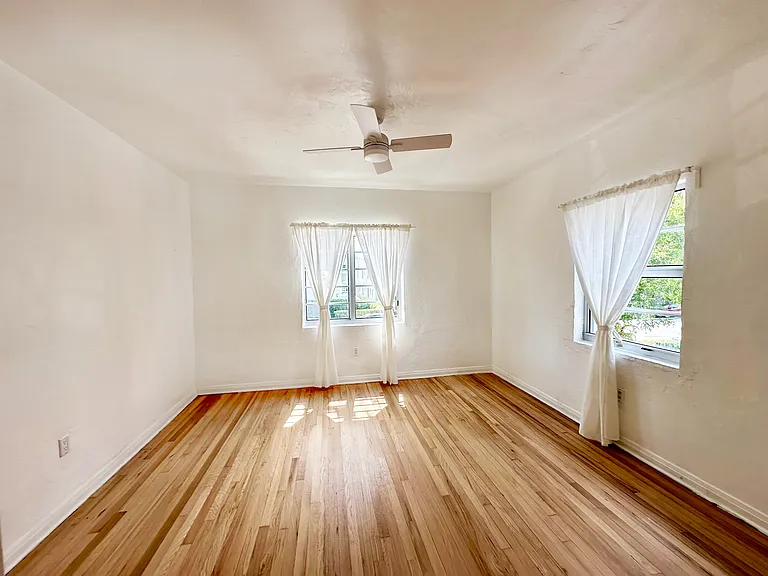 1534 Euclid Ave #C — Photo 7