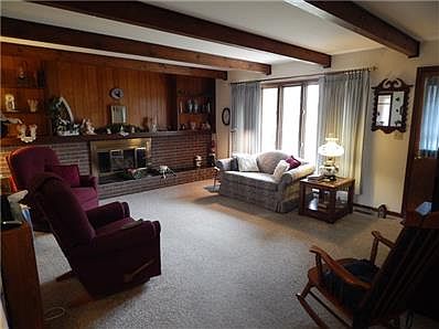 4th image of 1410 Miami Ct S