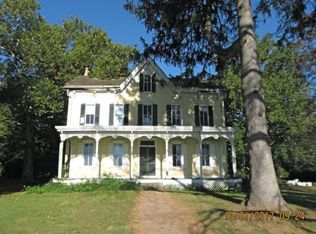 215 Sheeder Rd, Phoenixville, PA 19460