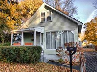 317 Perry St, Schenectady, NY 12306