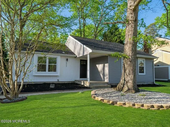 2365 Huckleberry Road, Manchester, NJ 08759