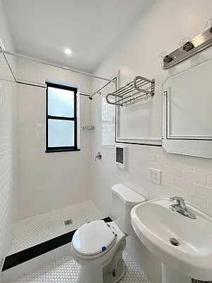 Rented by Skyward | media 17