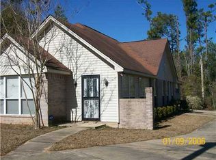 9536 Poni Pl, Diamondhead, MS 39525